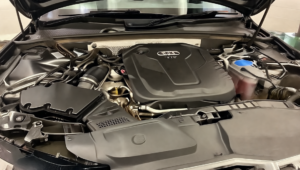 Audi A4 2.0 L Diesel Engine (CNHA)